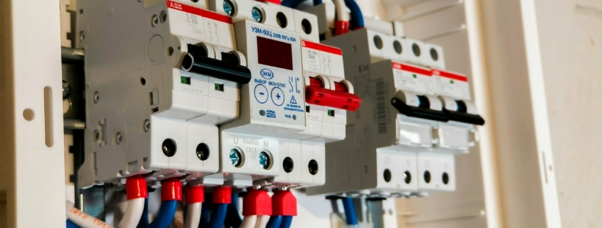 Circuit Breaker